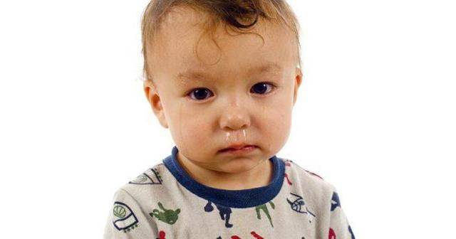 Капли от насморка для детей - топ 5 эффективных детских капель