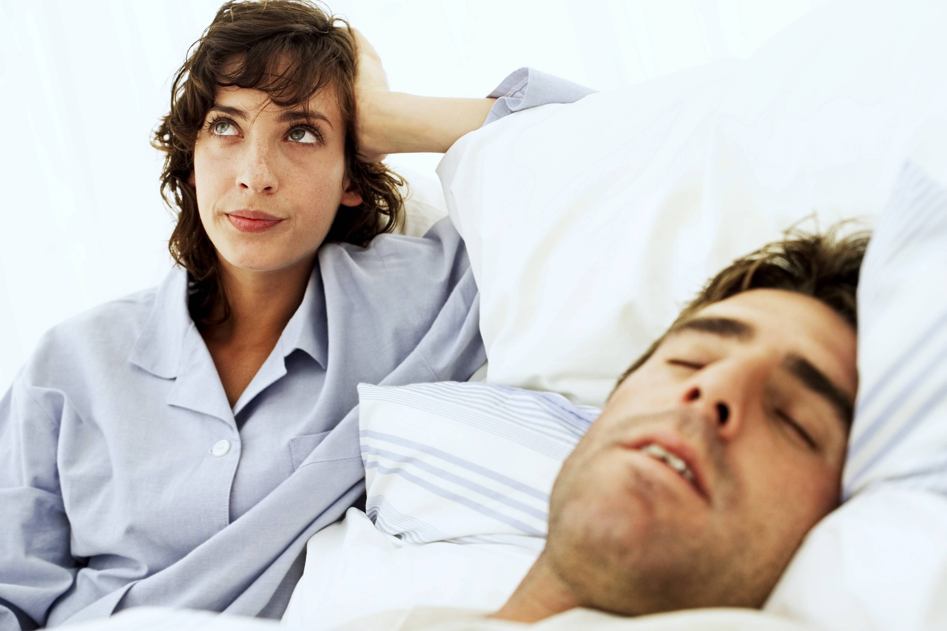 Как избавиться от храпа во сне женщине? понятие, причины, лечение и профилактика