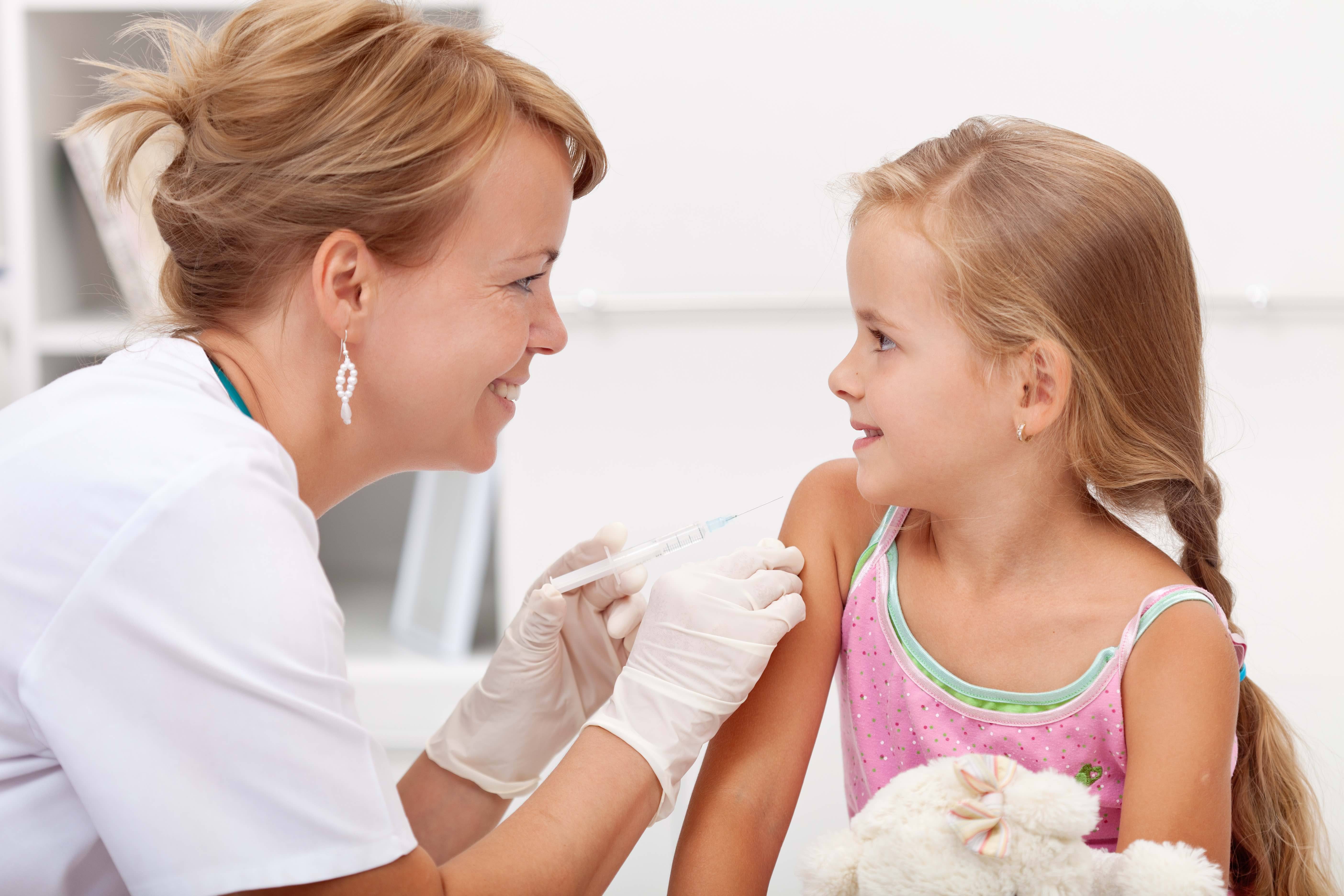 Прививки от гриппа: какие делать, можно ли детям, успеваем ли? | православие и мир