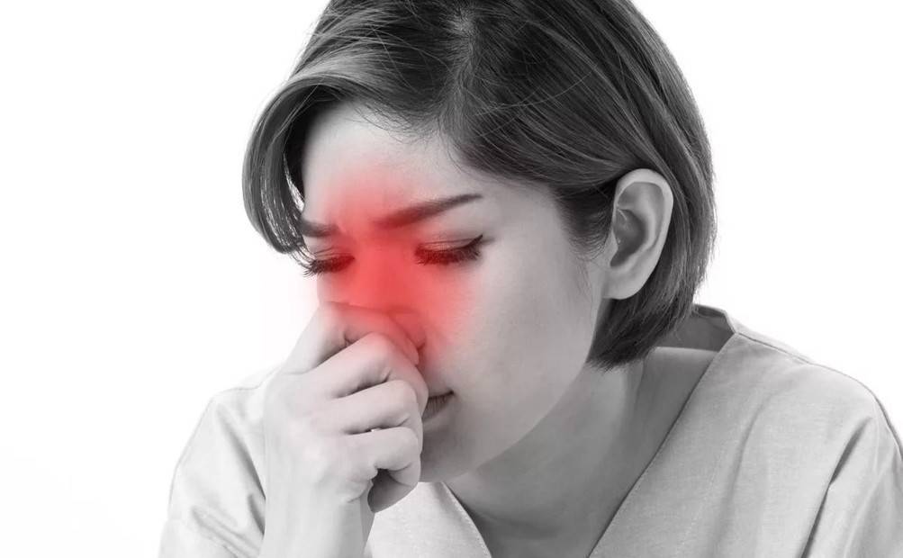 Средство от чихания, аллергии и насморка – что делать и как вылечить