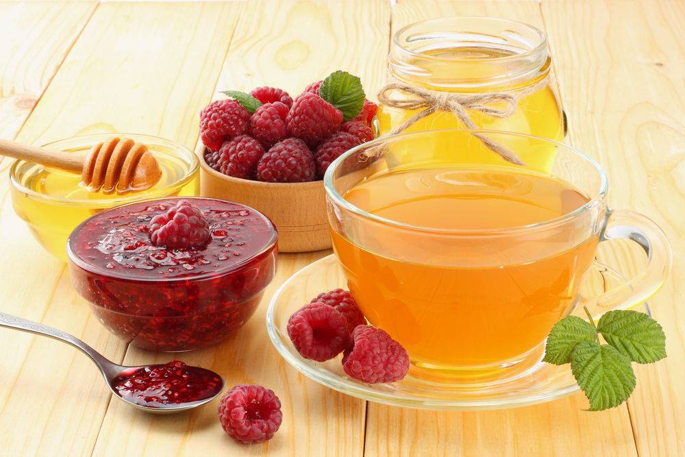 Малиновый чай и малиновое варенье при простуде и других заболеваниях