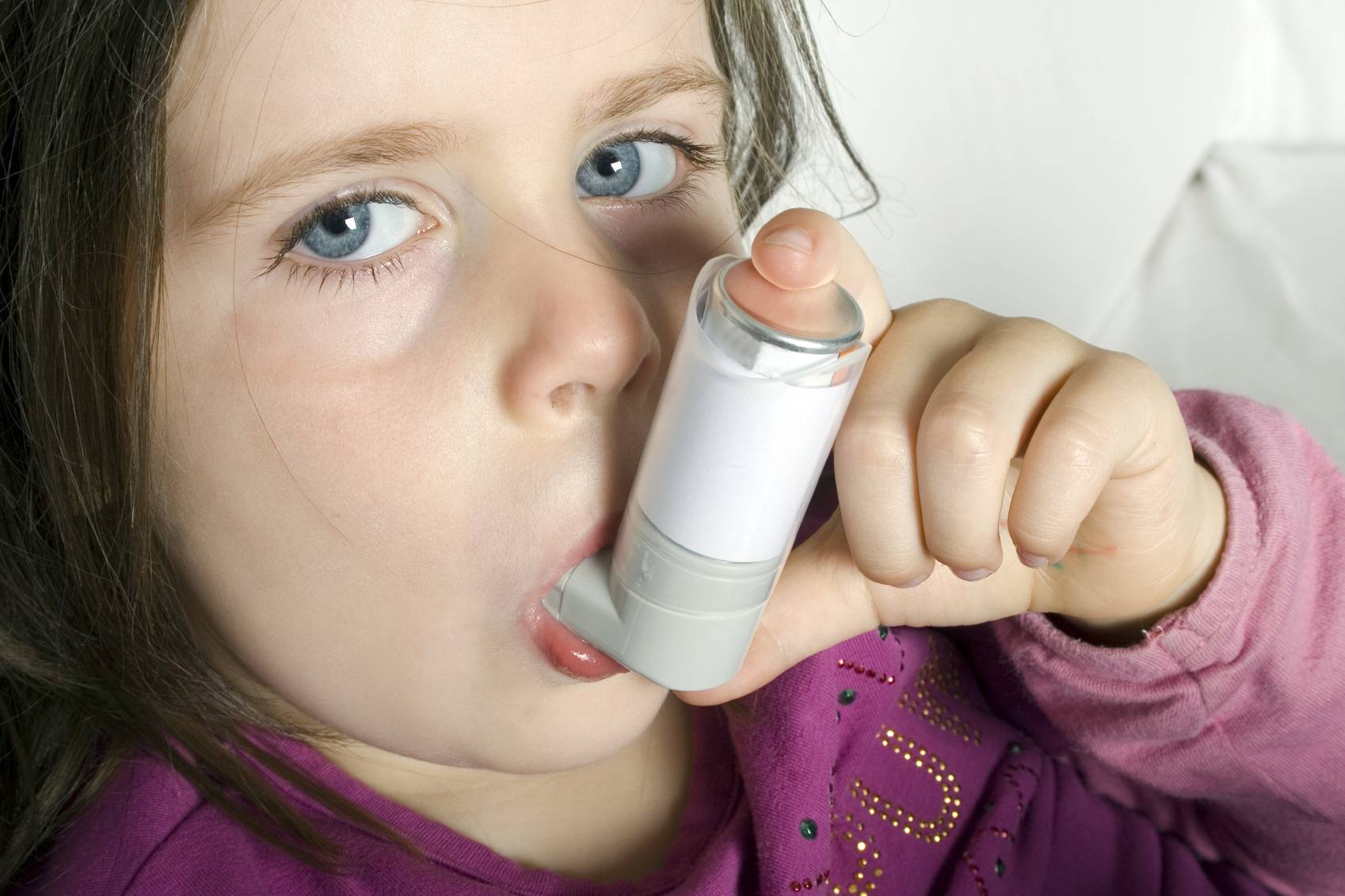 Дозированный ингалятор от астмы сальбутамол: действие, правила применения