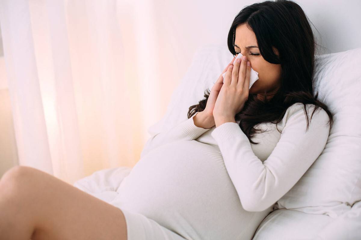 Чем промывать нос при беременности – как быстро вылечить насморк у беременных