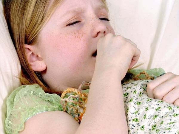 Лающий кашель у ребенка без температуры с насморком ночью