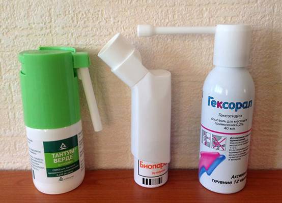 Спрей от боли в горле: лучшие аэрозоли для взрослых и детей, с антибиотиком и без