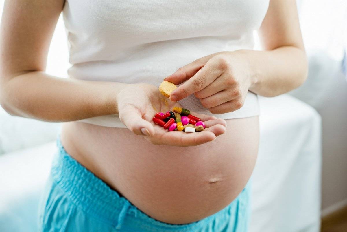 Тонзиллит у женщины при беременности: влияние на организм беременной и на плод, лечение и последствия