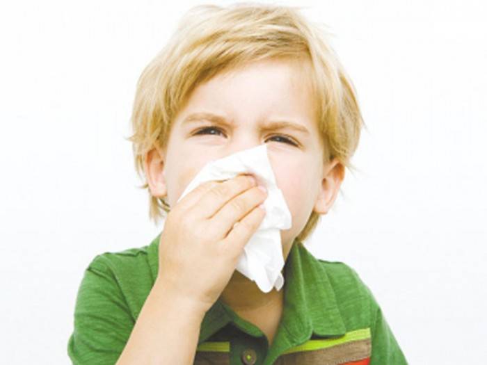 Как лечить заложенность носа у ребёнка в домашних условиях