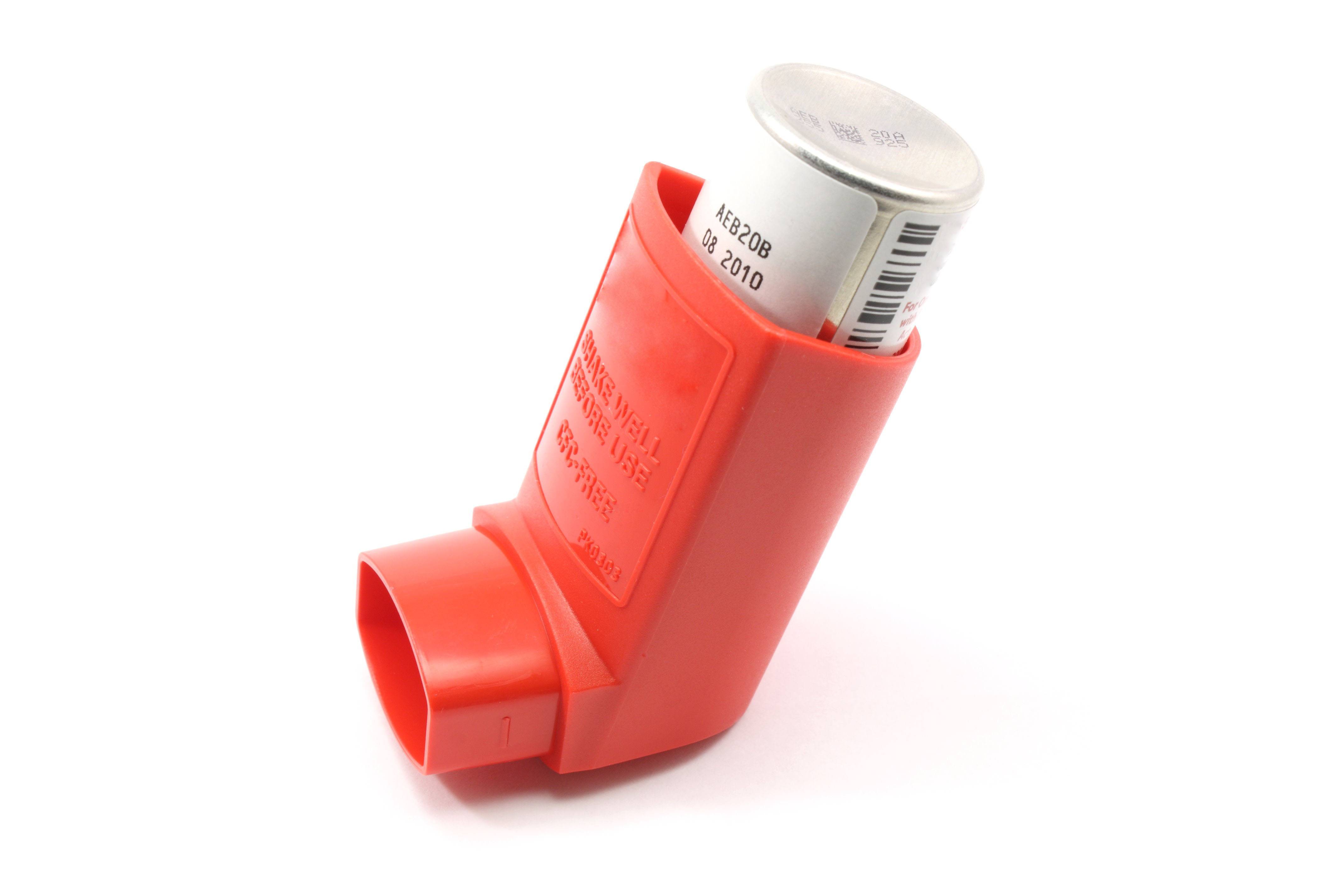Ингаляторы от астмы бронхиальной: названия гормональных и карманных