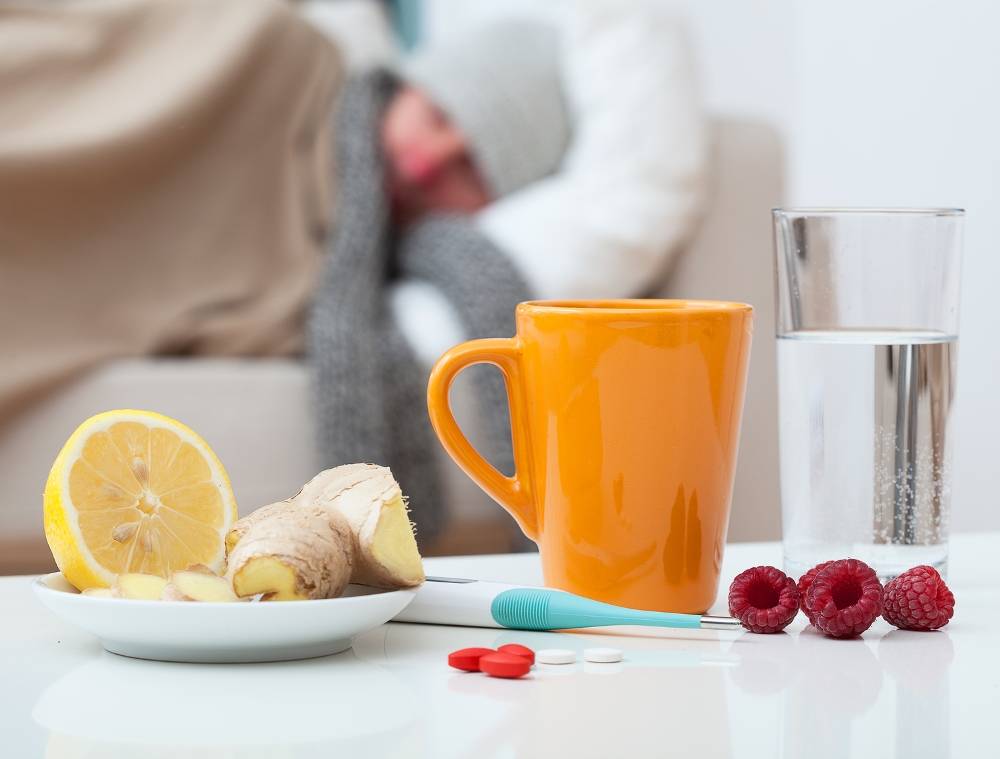 Как быстро вылечить простуду с помощью таблеток и народных средств