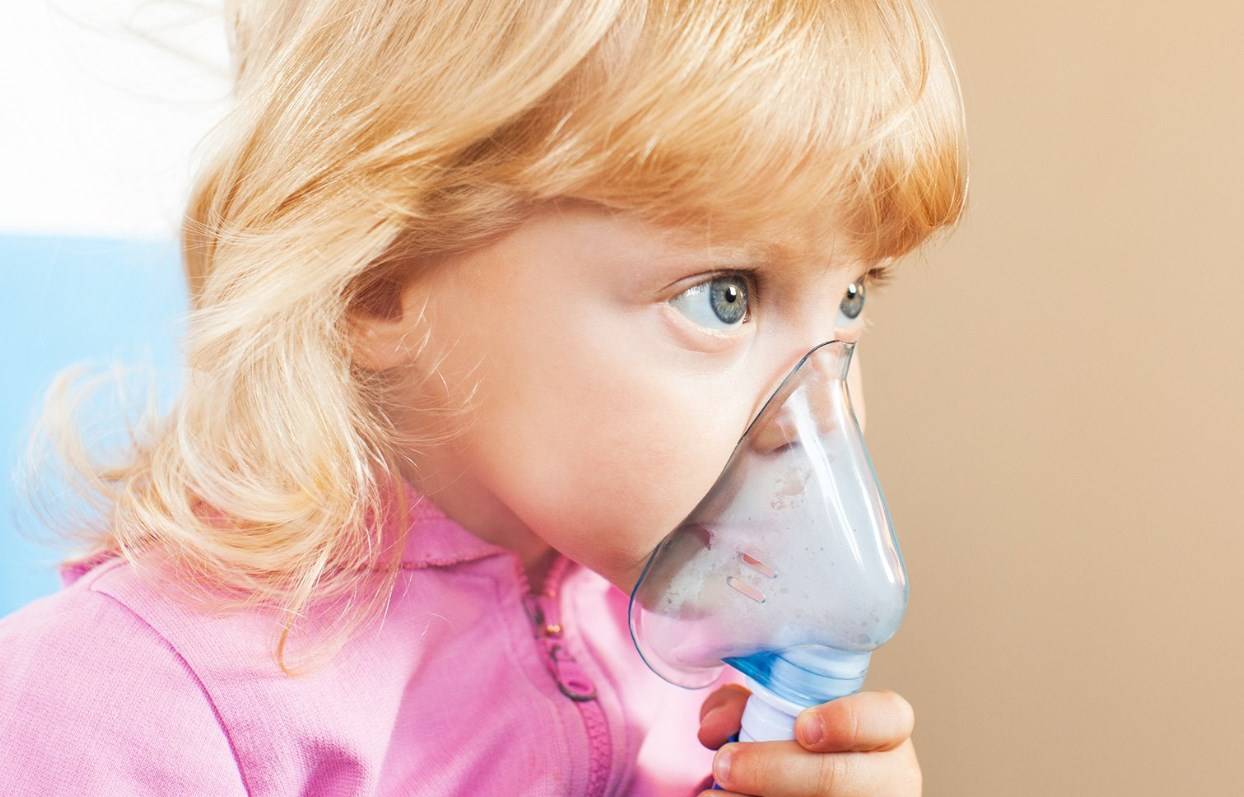 Чем лечить кашель у ребенка 2 года: эффективные препараты