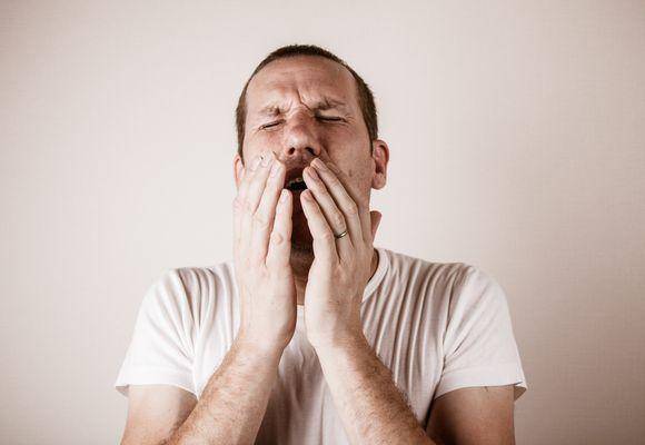 Как избавиться от приступа кашля ночью