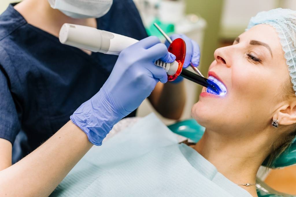 Лечение зубного кариеса: этапы, методы, средства, стадии