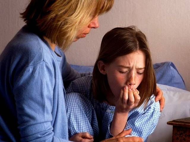 Как успокоить непрекращающийся сухой кашель у ребенка
