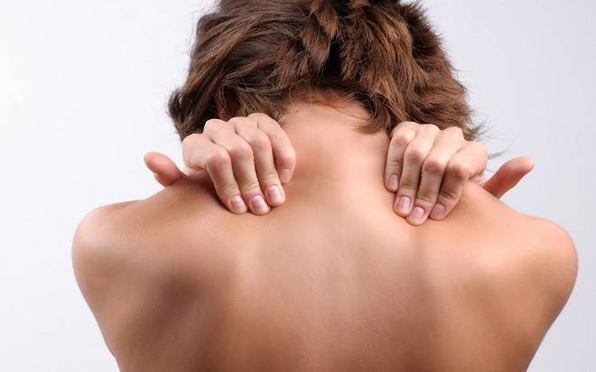 Миозит шеи у взрослых и детей: симптомы воспаления мышц, медикаментозное лечение, массаж