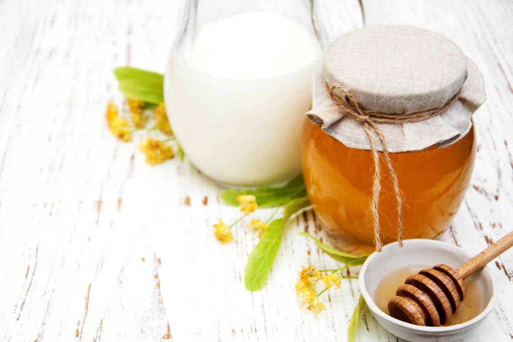 Молоко от кашля: рецепты с медом, маслом — как приготовить напиток от сухого хрипа и можно ли пить детям, чтобы лечить простуду — moloko-chr.ru