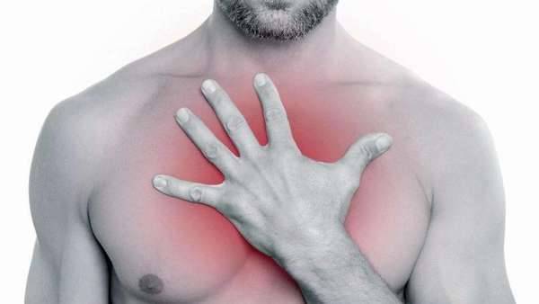 Воспаление мечевидного отростка грудины: симптомы, причины и лечение